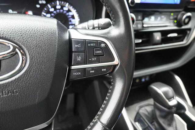 used 2024 Toyota Highlander car, priced at $31,932