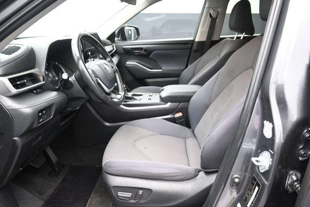 used 2024 Toyota Highlander car, priced at $31,932