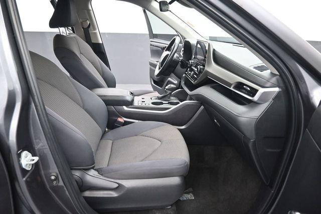 used 2024 Toyota Highlander car, priced at $31,932
