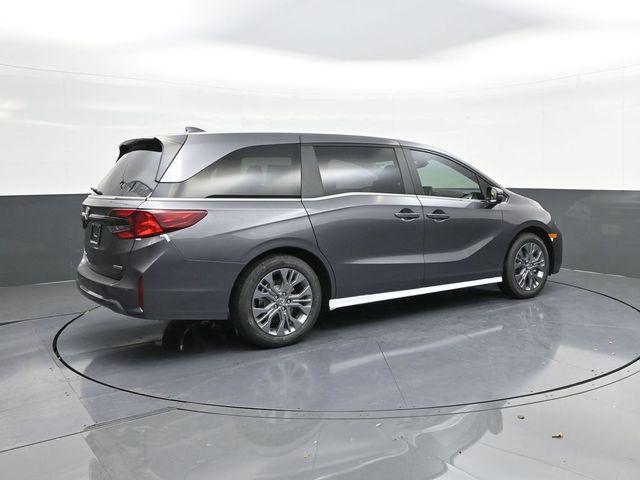 new 2026 Honda Odyssey car, priced at $46,017