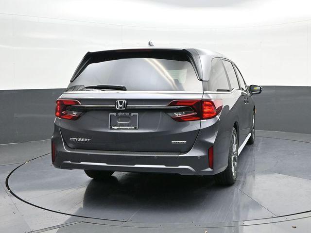 new 2026 Honda Odyssey car, priced at $46,017