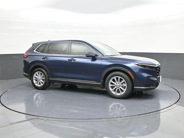 used 2025 Honda CR-V car, priced at $31,014