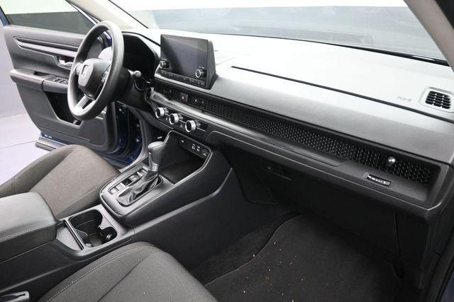 used 2025 Honda CR-V car, priced at $31,014