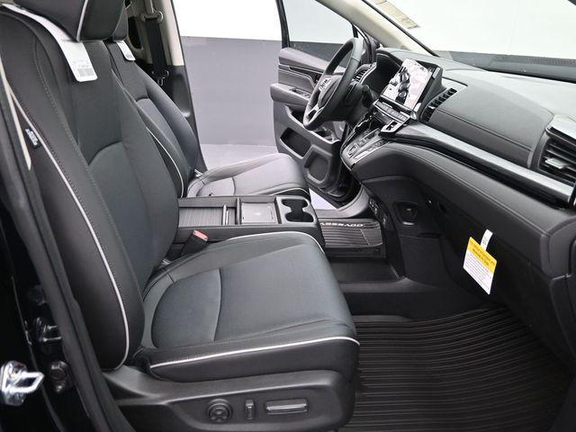 new 2026 Honda Odyssey car, priced at $50,074