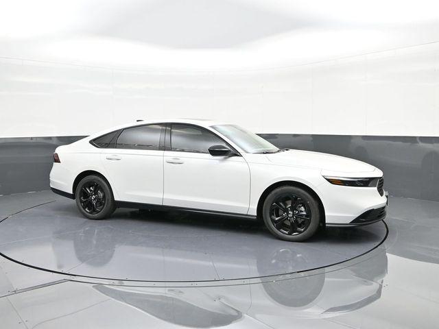 new 2025 Honda Accord car, priced at $31,422