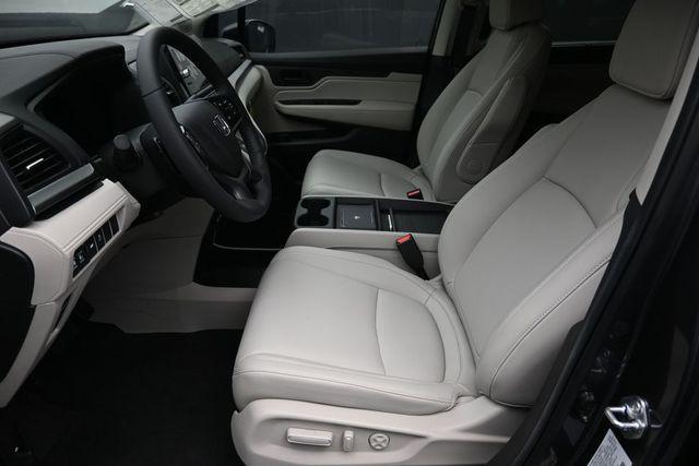 new 2026 Honda Odyssey car, priced at $43,074