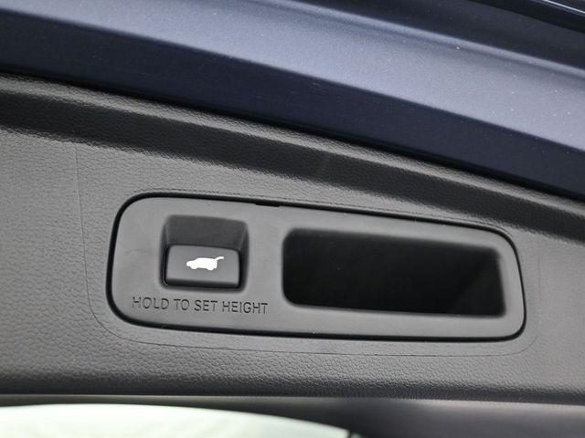 new 2026 Honda CR-V Hybrid car, priced at $38,607