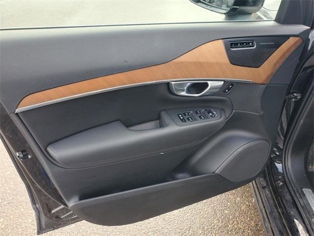 used 2024 Volvo XC90 Recharge Plug-In Hybrid car, priced at $45,500