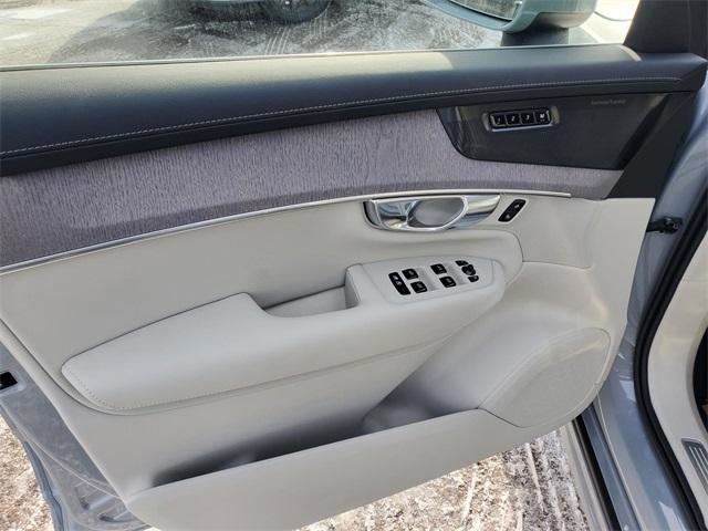 new 2026 Volvo XC90 Plug-In Hybrid car, priced at $83,625