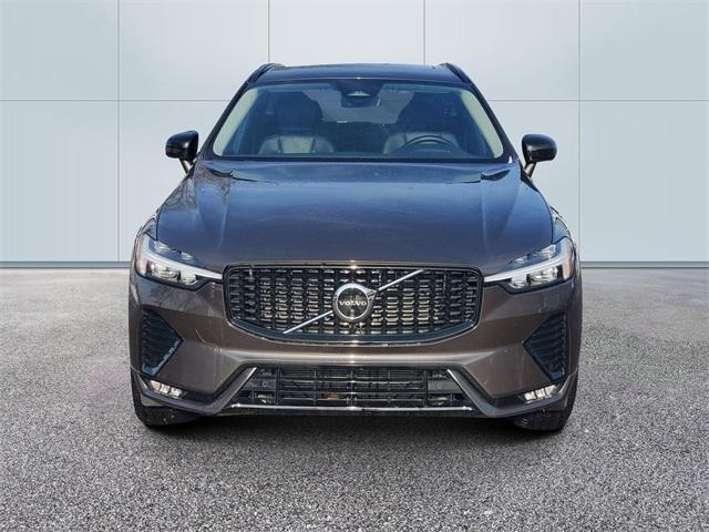 used 2025 Volvo XC60 car, priced at $38,300