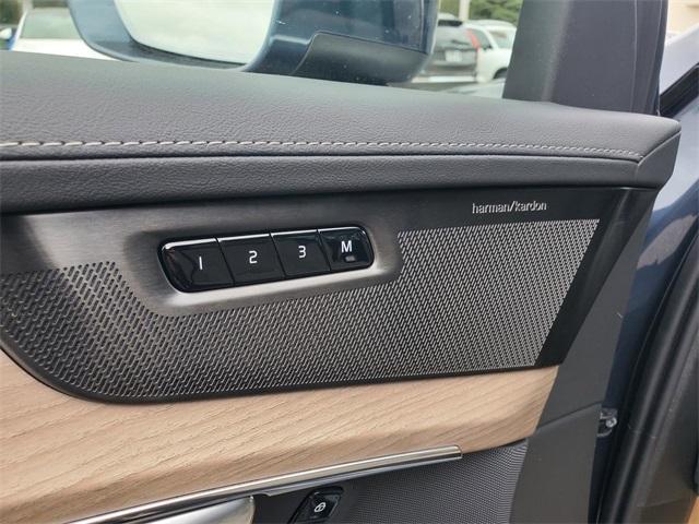 new 2026 Volvo XC90 car, priced at $71,000