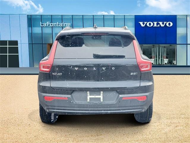 new 2026 Volvo XC40 car, priced at $46,060