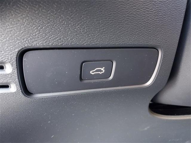 new 2026 Volvo XC40 car, priced at $47,760