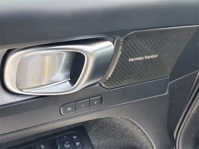 new 2026 Volvo XC40 car, priced at $49,700