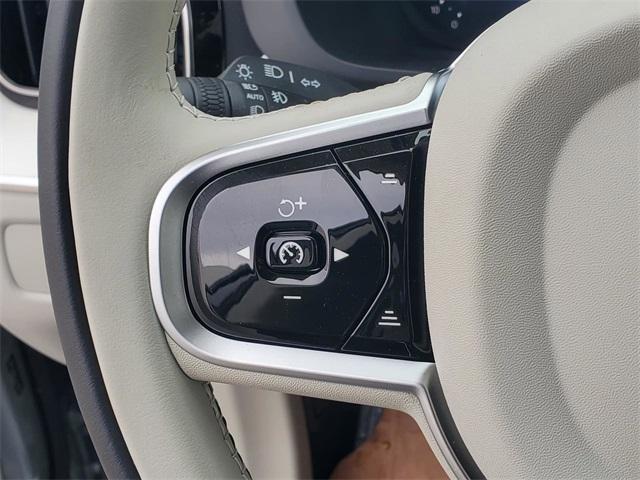 new 2026 Volvo XC60 car, priced at $61,435