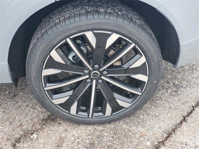 new 2026 Volvo XC60 car, priced at $61,435