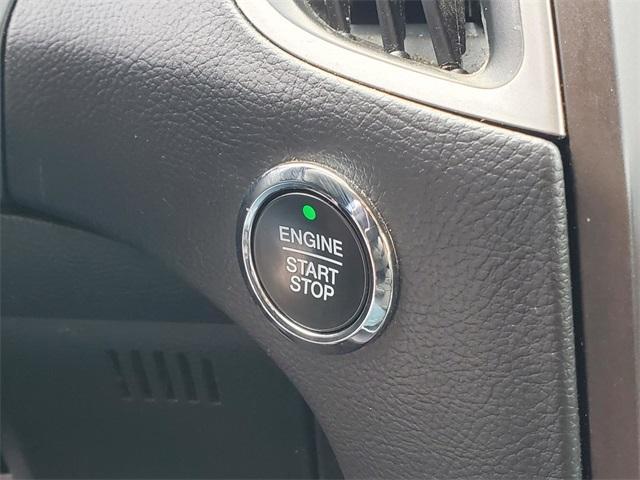 used 2021 Ford Edge car, priced at $17,800