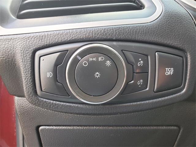 used 2021 Ford Edge car, priced at $17,800