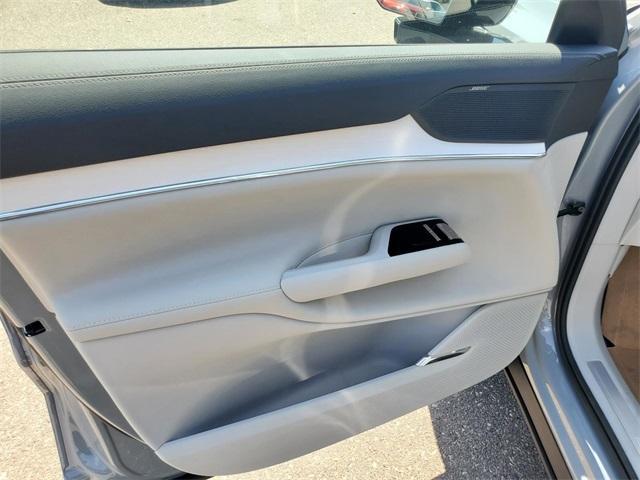 new 2025 Volvo EX90 car, priced at $81,782