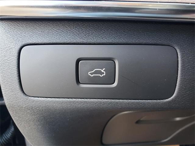 new 2026 Volvo XC90 car, priced at $78,080