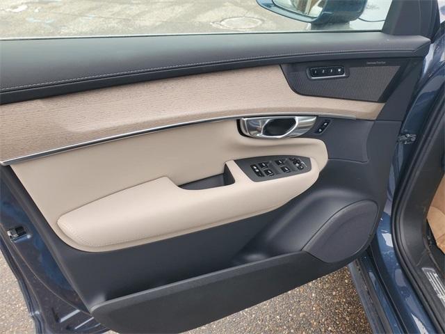 new 2026 Volvo XC90 car, priced at $73,950