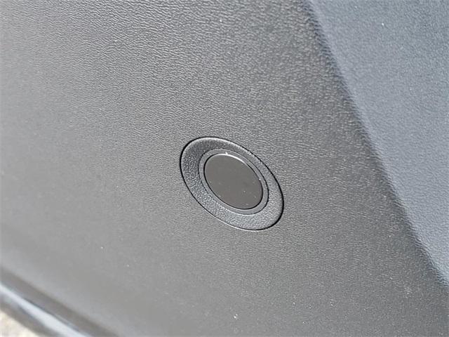 new 2026 Volvo XC40 car, priced at $47,760