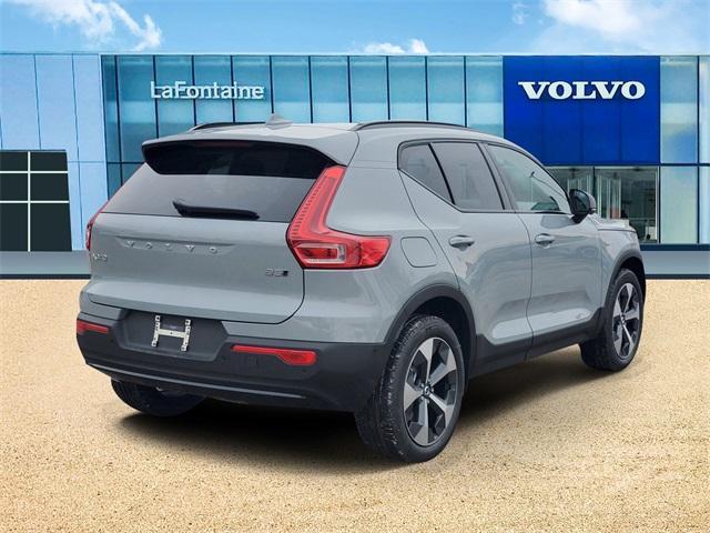 new 2026 Volvo XC40 car, priced at $47,760