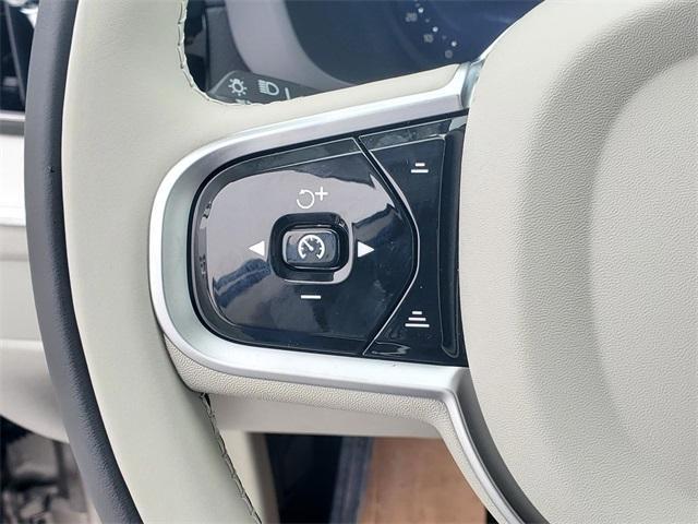 new 2026 Volvo XC60 car, priced at $61,435