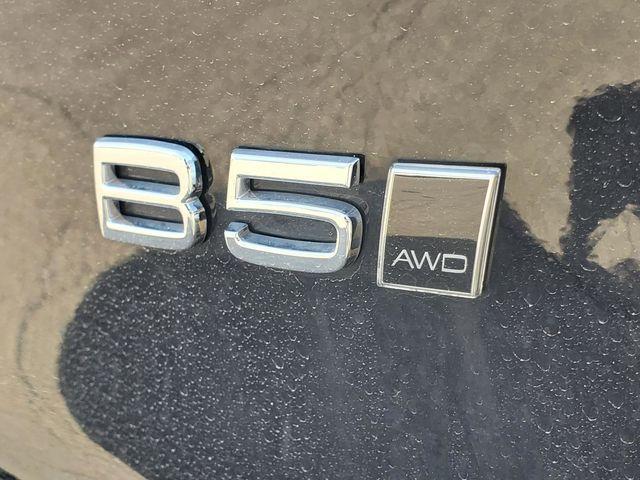 used 2023 Volvo XC40 car, priced at $32,350