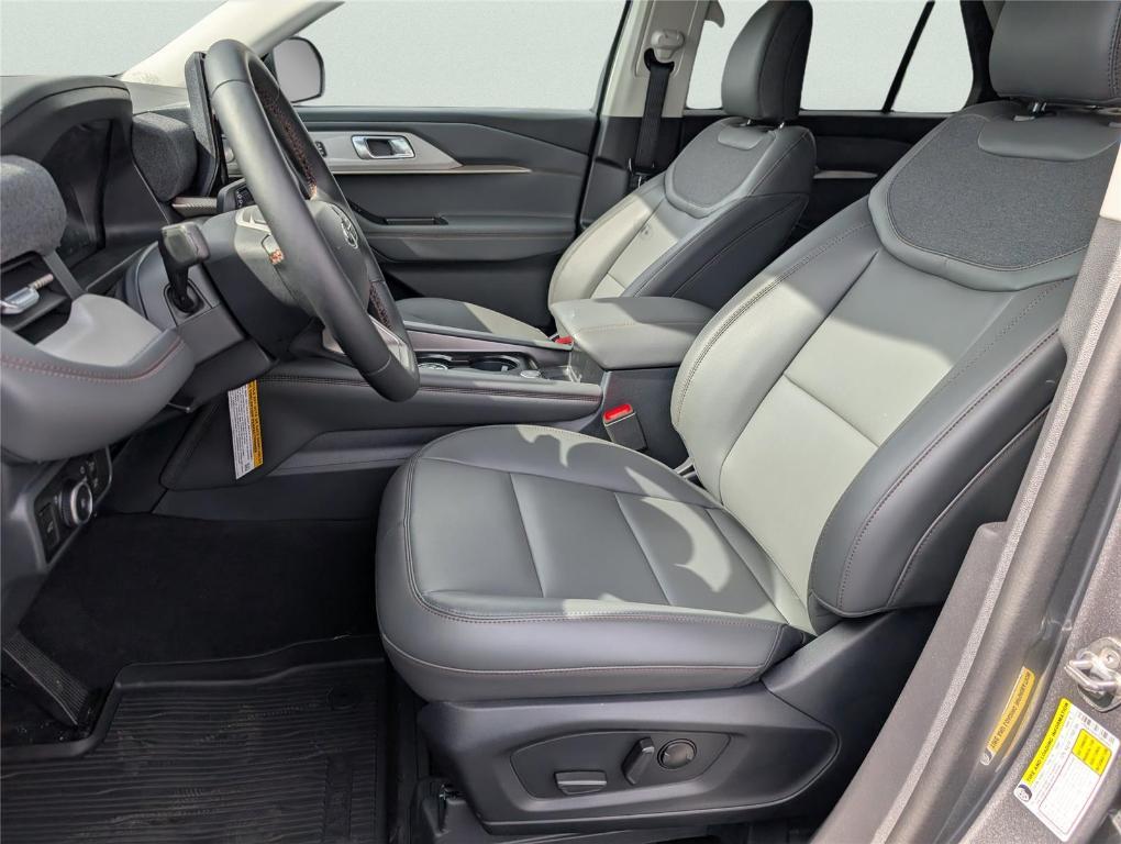 new 2026 Ford Explorer car, priced at $41,899