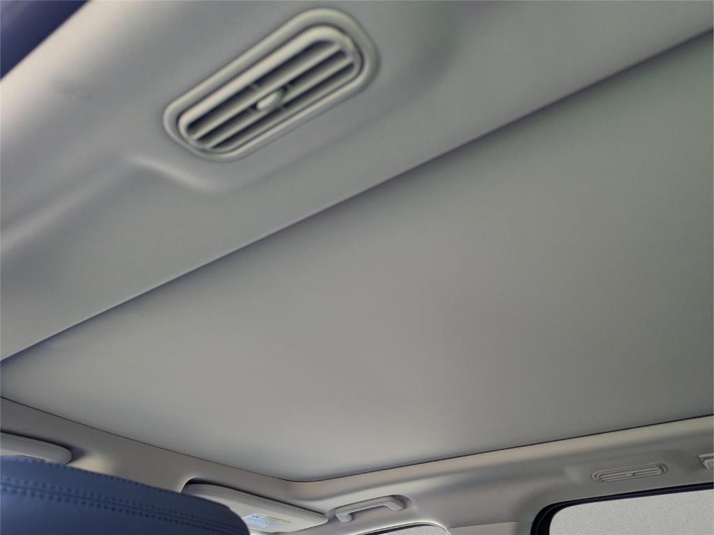 new 2025 Ford Expedition car, priced at $64,571