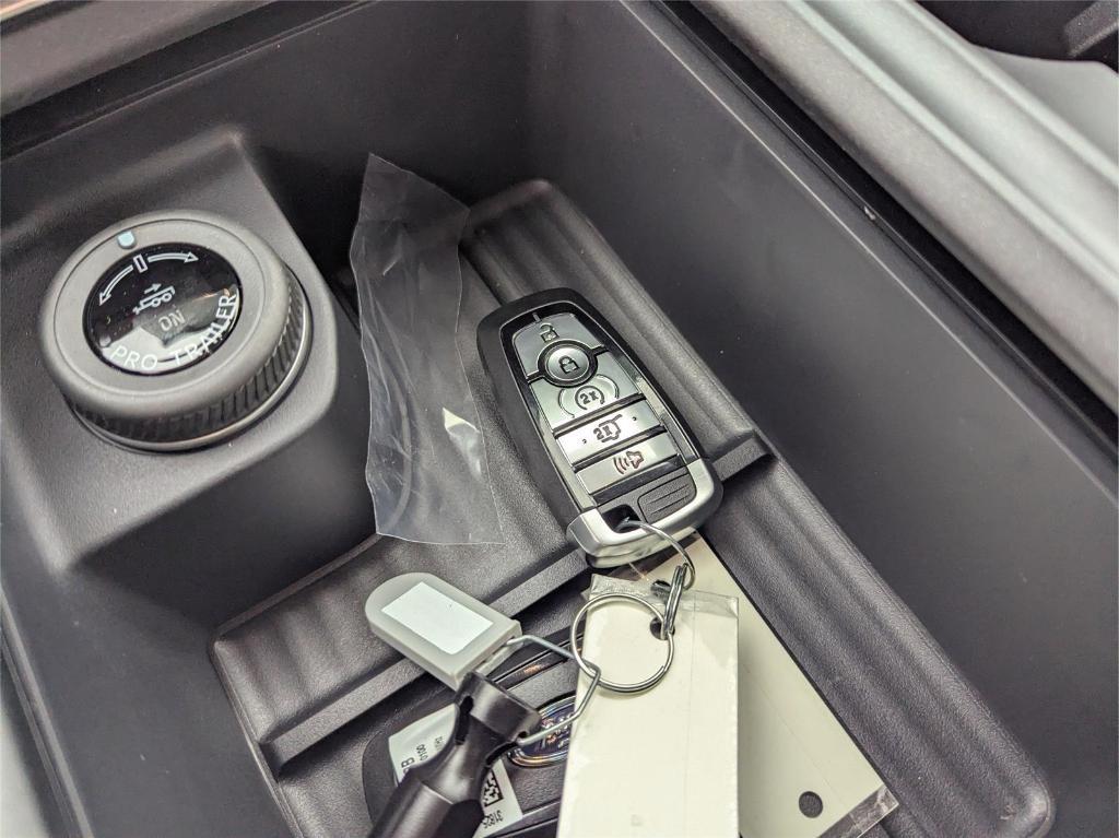 new 2026 Ford Expedition car, priced at $68,713