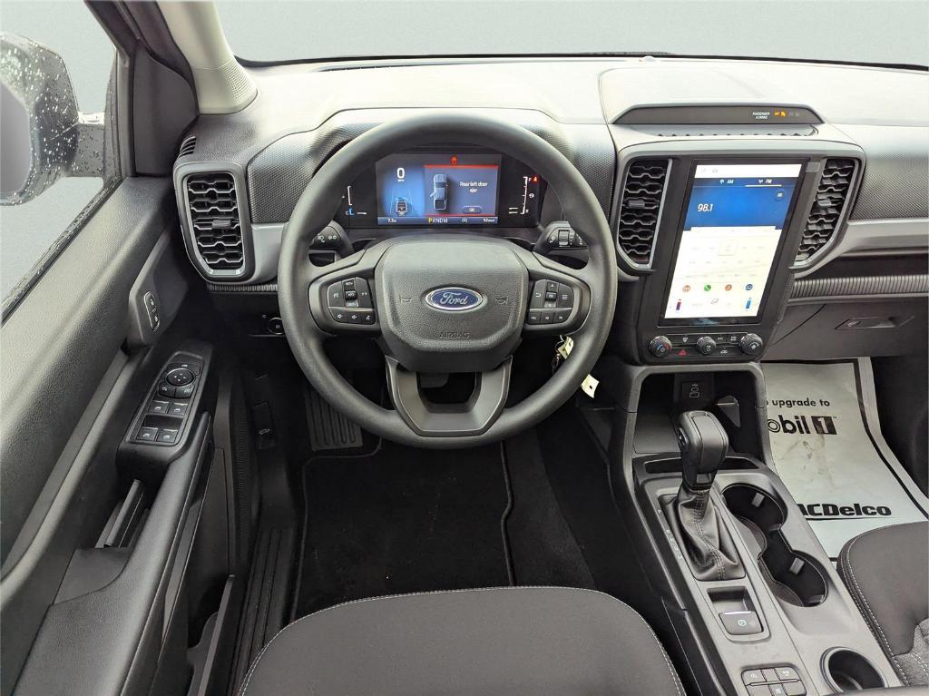 new 2025 Ford Ranger car, priced at $30,725