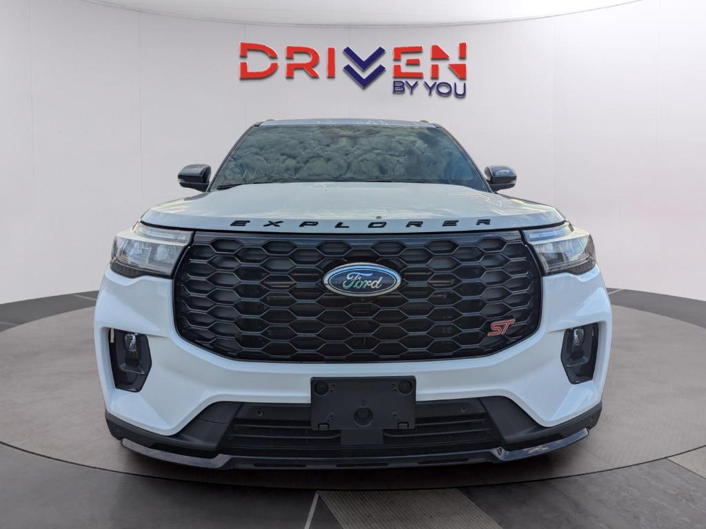 new 2025 Ford Explorer car, priced at $54,513