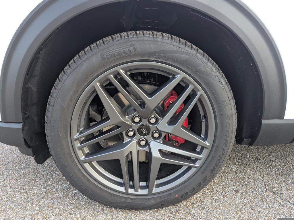 new 2025 Ford Explorer car, priced at $54,513