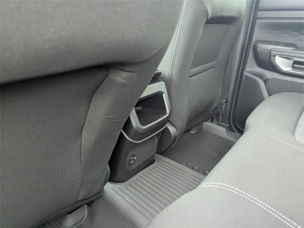 new 2025 Ford Ranger car, priced at $32,284