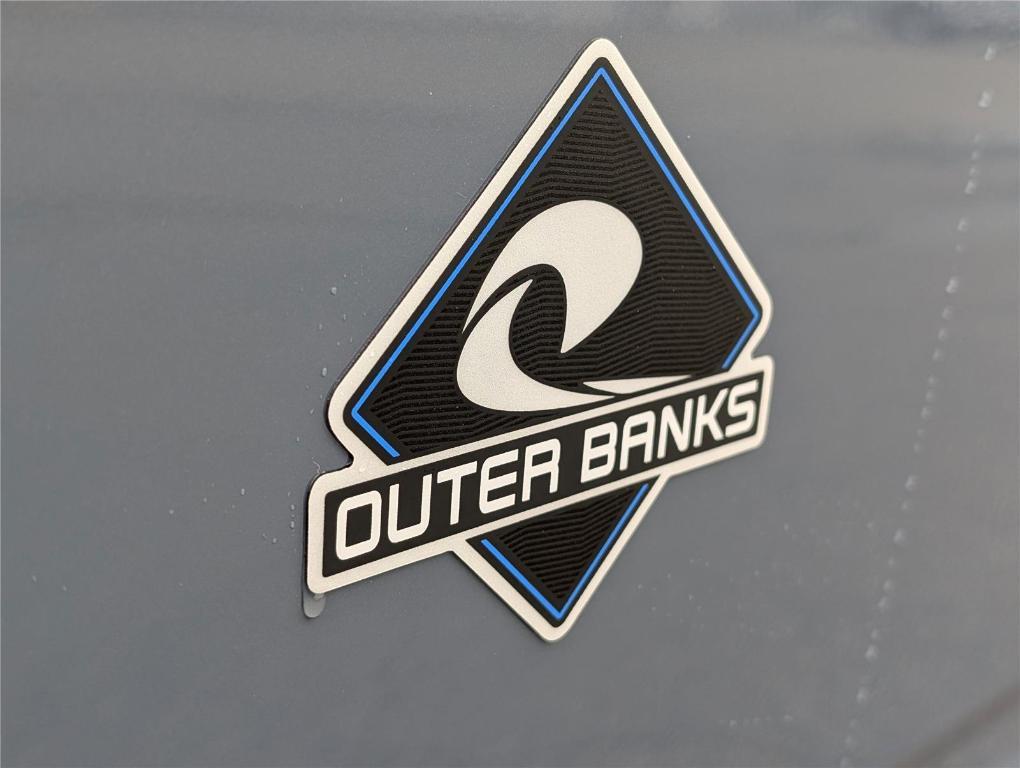 new 2025 Ford Bronco Sport car, priced at $36,288