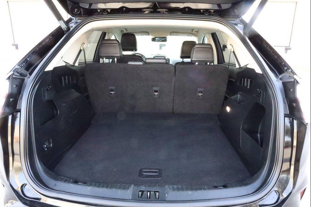 used 2022 Ford Edge car, priced at $18,995