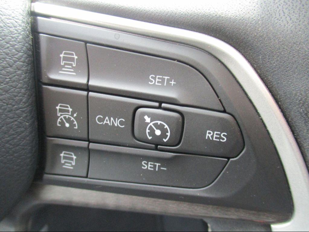 used 2023 Jeep Grand Cherokee L car, priced at $36,965