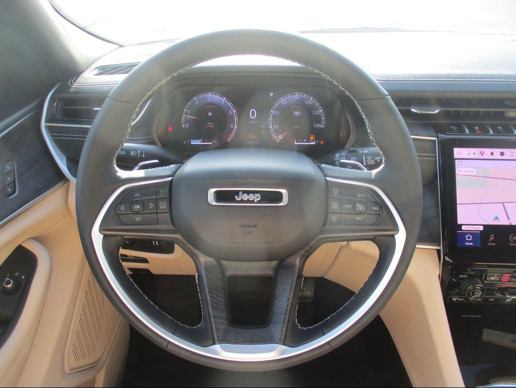 used 2025 Jeep Grand Cherokee L car, priced at $44,956