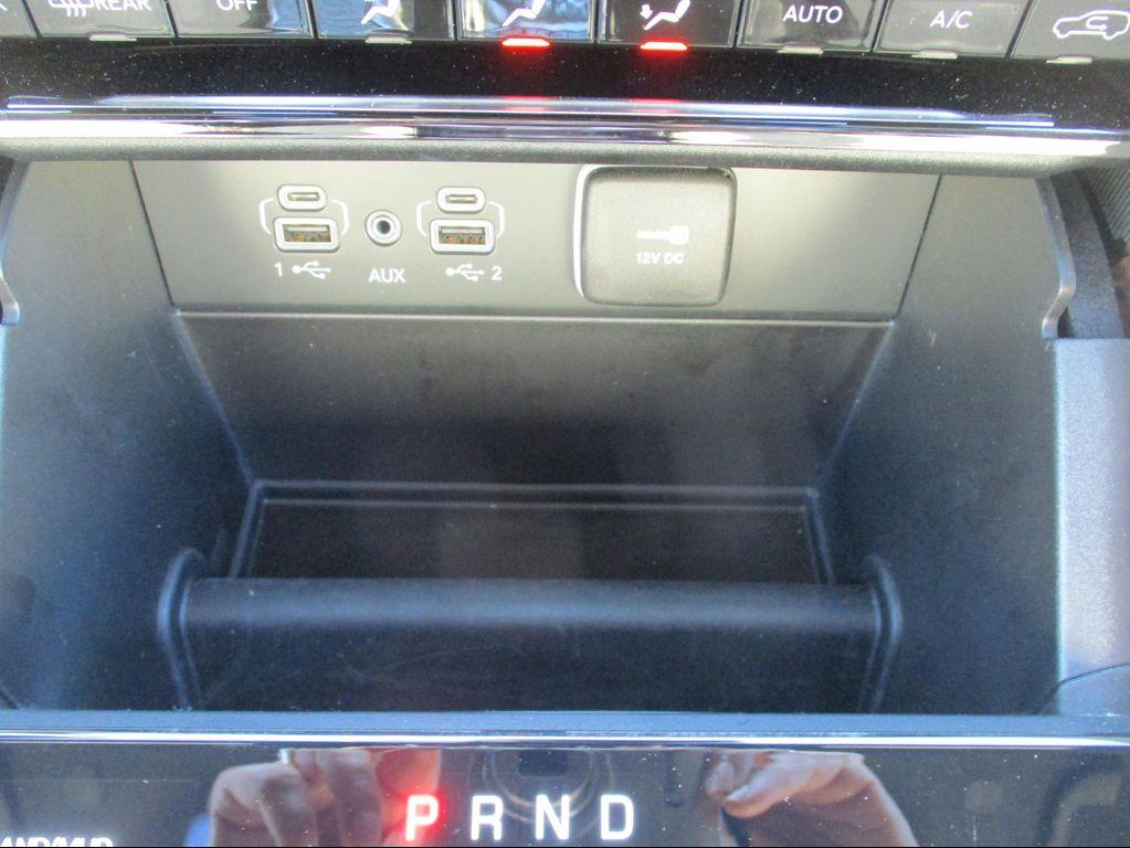 used 2025 Jeep Grand Cherokee L car, priced at $44,956