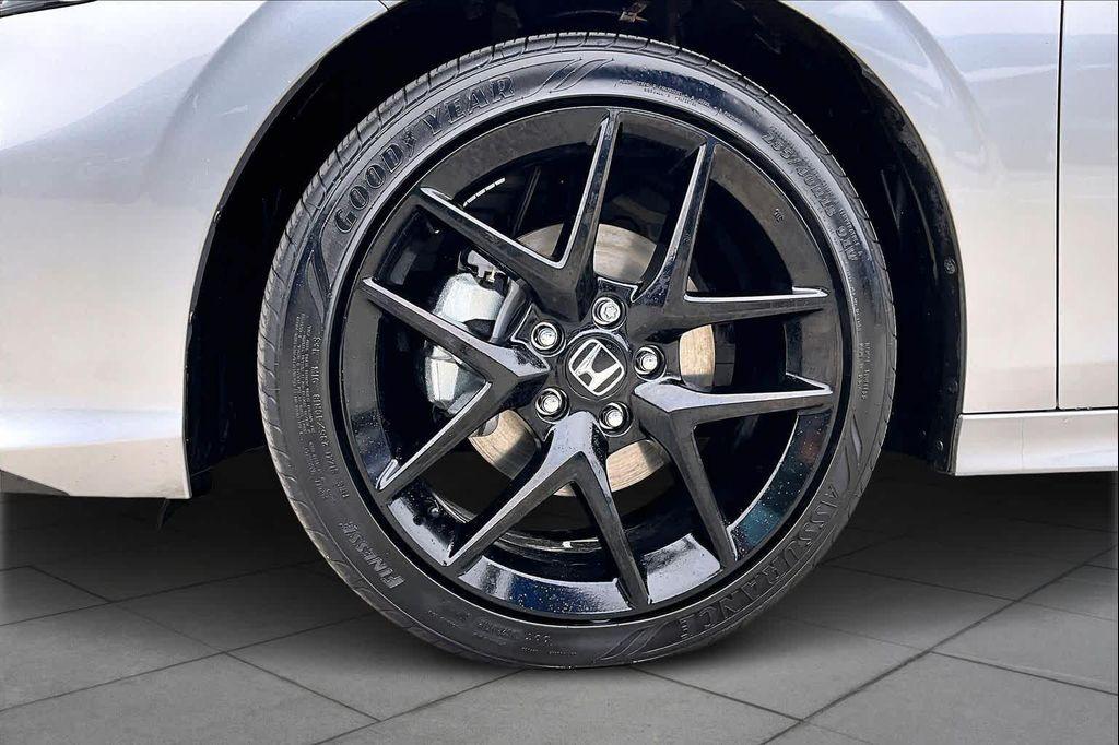 used 2026 Honda Civic Hybrid car, priced at $28,473