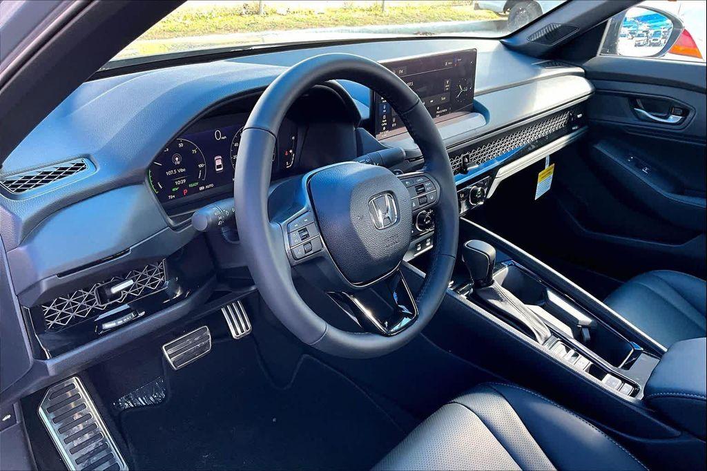 new 2026 Honda Accord Hybrid car, priced at $35,377