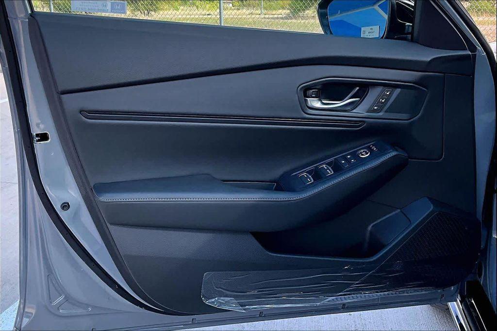 new 2026 Honda Accord Hybrid car, priced at $35,377