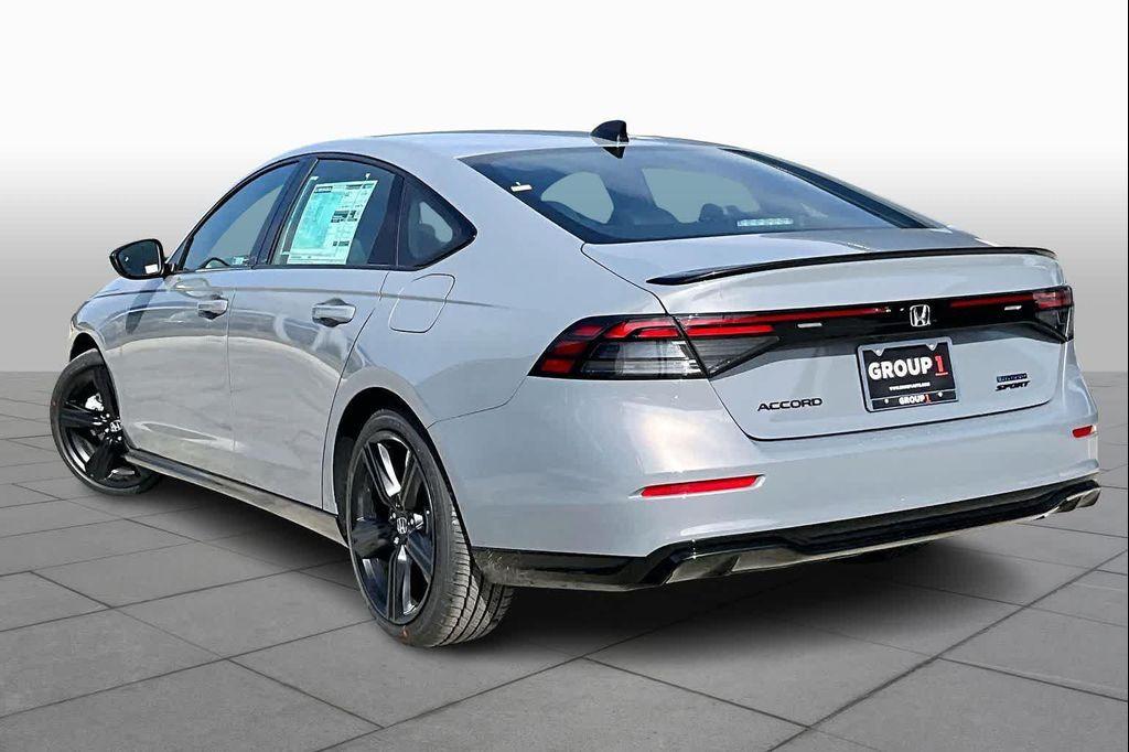 new 2026 Honda Accord Hybrid car, priced at $35,377