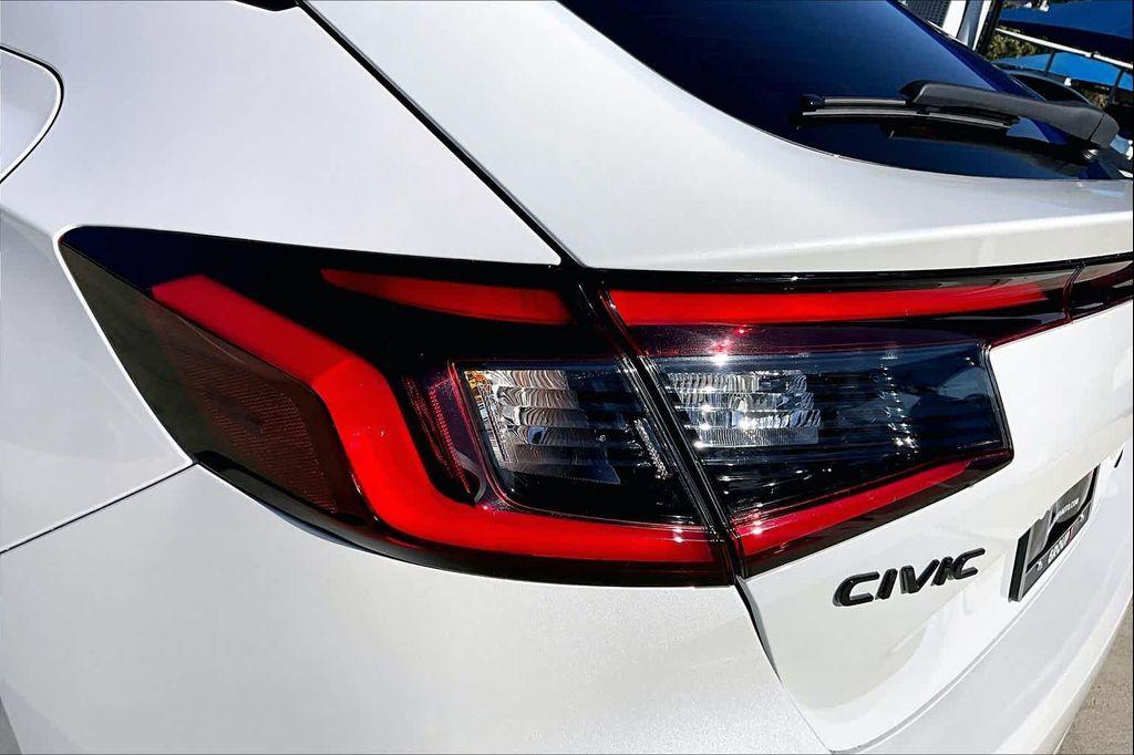 new 2026 Honda Civic Hybrid car, priced at $33,147