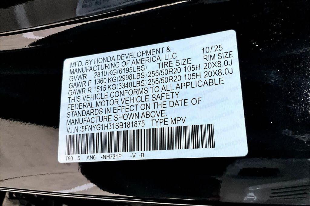 new 2025 Honda Pilot car, priced at $41,907