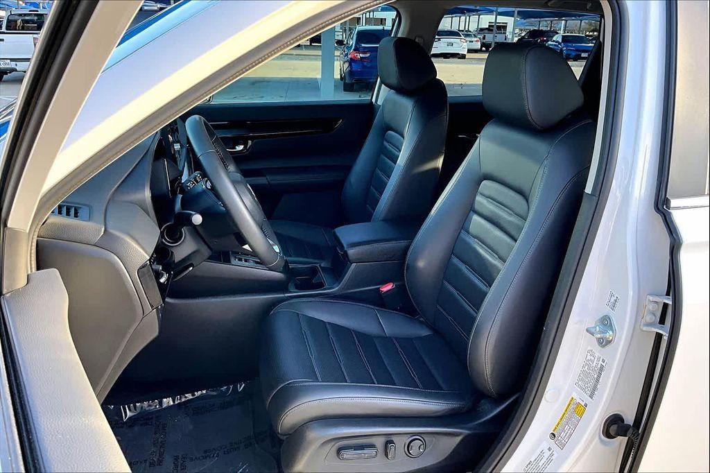 used 2024 Honda CR-V car, priced at $30,950