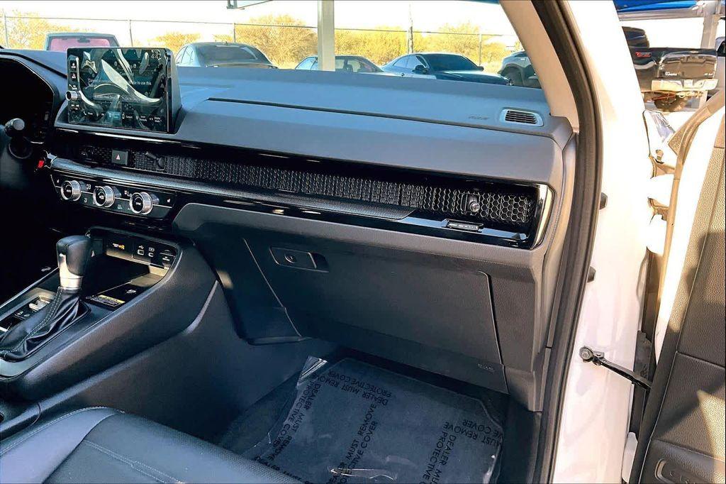 used 2024 Honda CR-V car, priced at $30,950