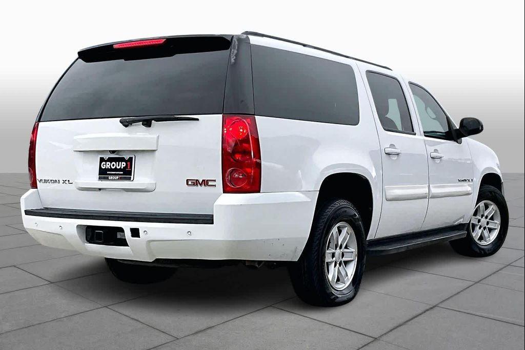 used 2009 GMC Yukon XL car, priced at $5,995